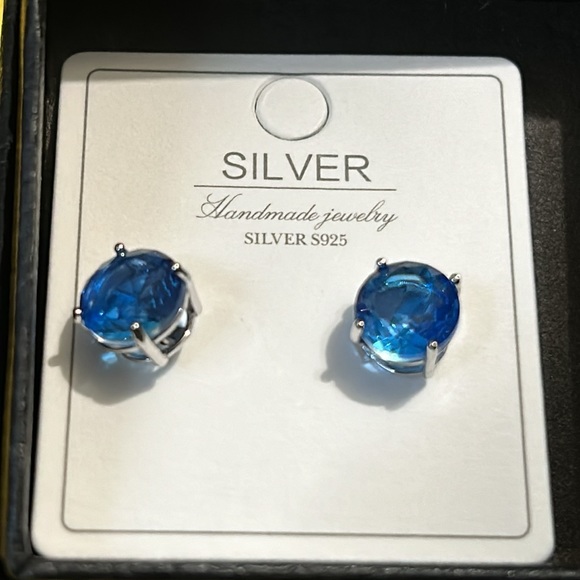 Tanzaine gem necklace with earring - Picture 7 of 7